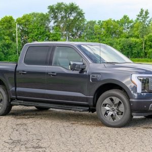 2022 Ford F-150 Lightning Lariat