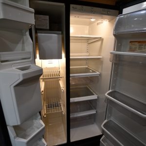 2004prevostroyalexlii_mot072524-12