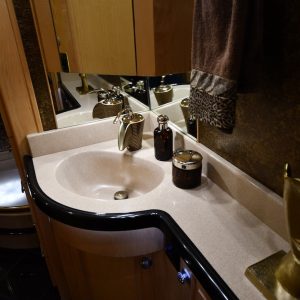 2004prevostroyalexlii_mot072524-18