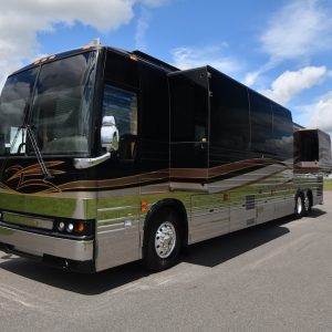 2004prevostroyalexlii_mot072524-52