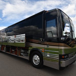 2004prevostroyalexlii_mot072524-55