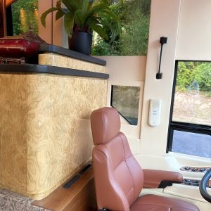 2008prevostmillenniumh_brogan100423-17