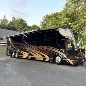 2008prevostmillenniumh_brogan100423-25